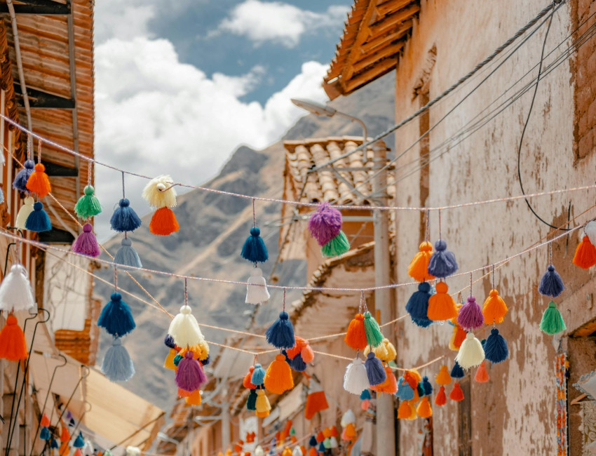 Fargerike Pisac - Sacred Valley - Peru