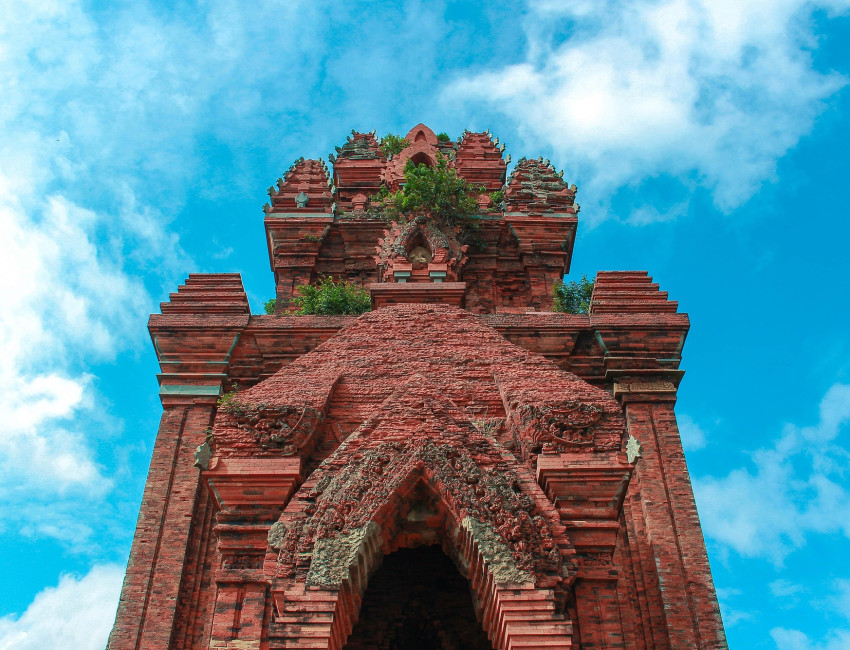 Banh It Cham Temple - Quy Nhon