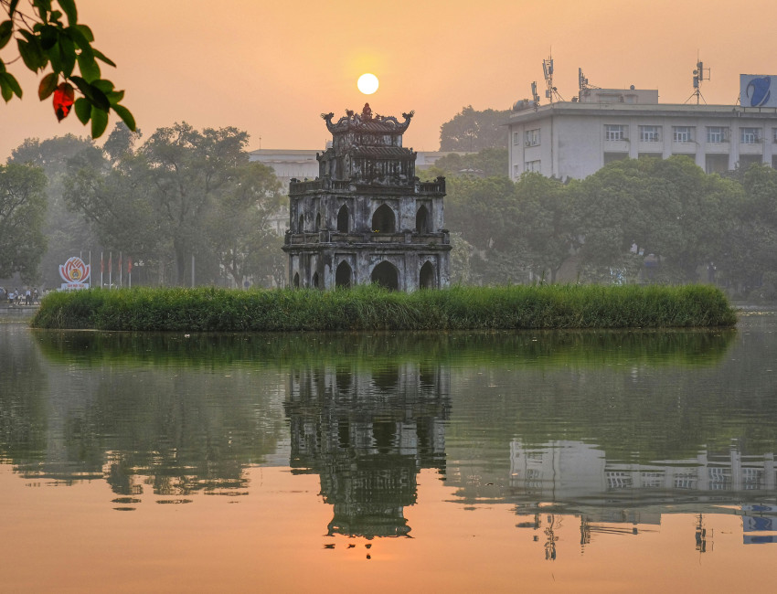 Hoen Kiem Lake - Hanoi